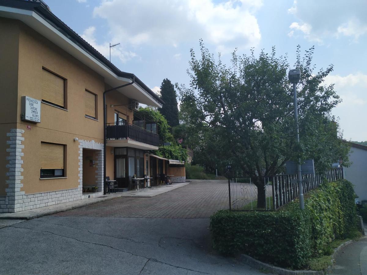 Accomodation Pertout Nova Gorica Zewnętrze zdjęcie
