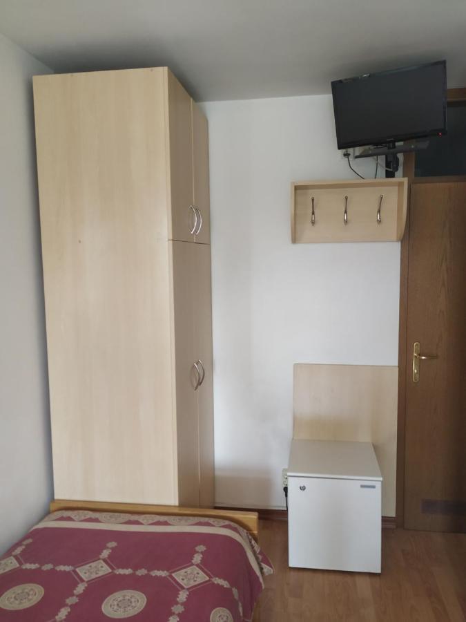 Accomodation Pertout Nova Gorica Zewnętrze zdjęcie