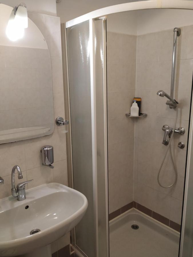 Accomodation Pertout Nova Gorica Zewnętrze zdjęcie