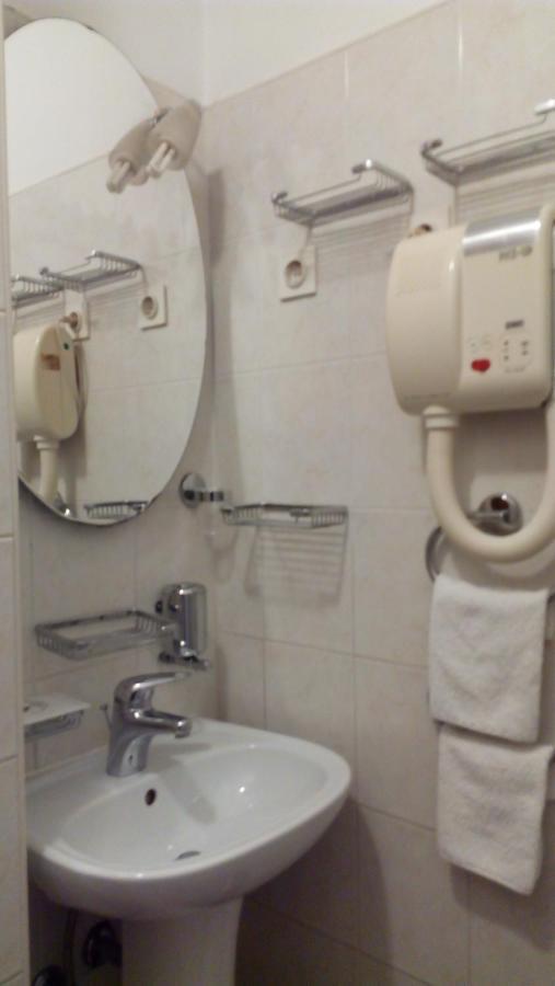 Accomodation Pertout Nova Gorica Zewnętrze zdjęcie